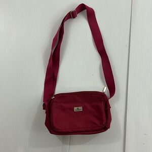 35. Women’s organizzi Burgundy Crossbody Bag